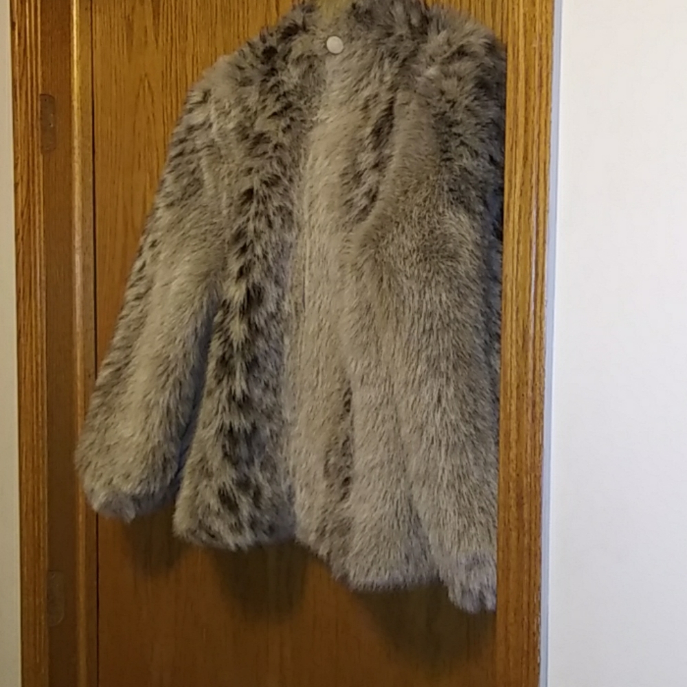 Vintage Monterey Made in the USA Faux  Lynx Coat